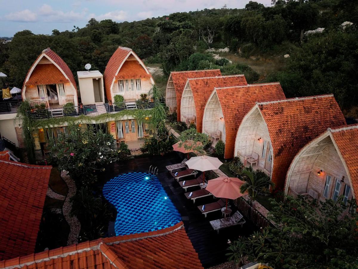 Unicorn Bungalow Batununggul Exterior photo