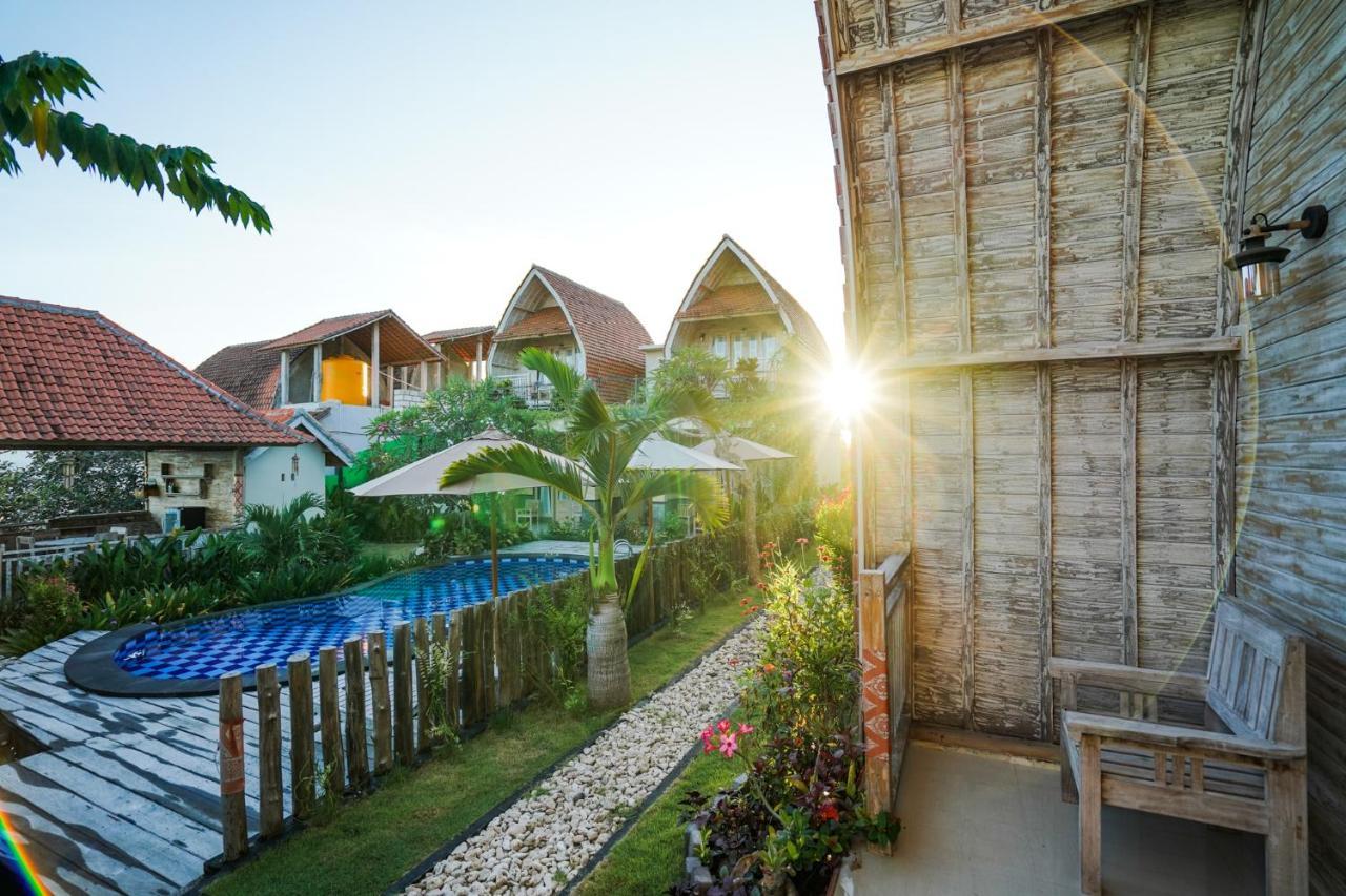 Unicorn Bungalow Batununggul Exterior photo