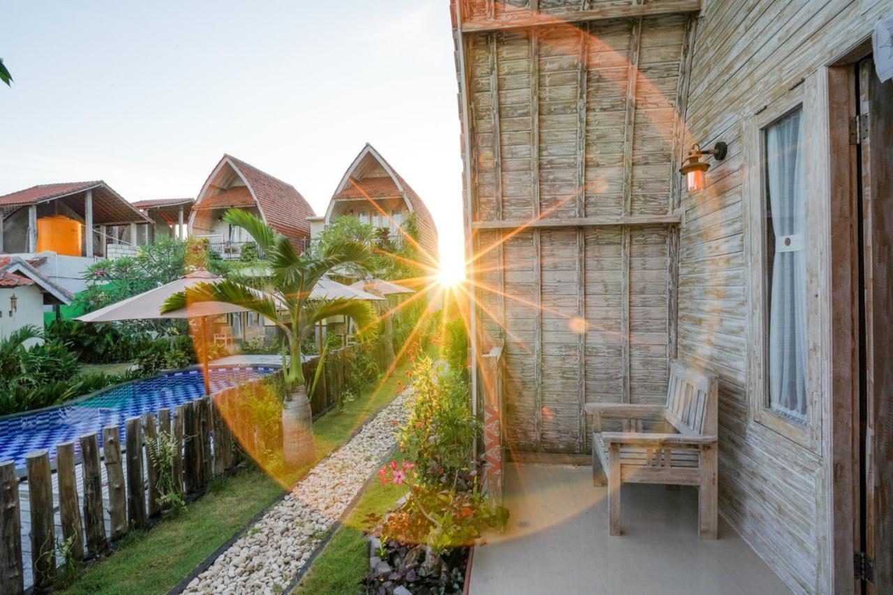 Unicorn Bungalow Batununggul Exterior photo